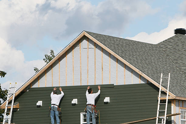Professional Emergency Siding Repair technician working in Scotland, MD